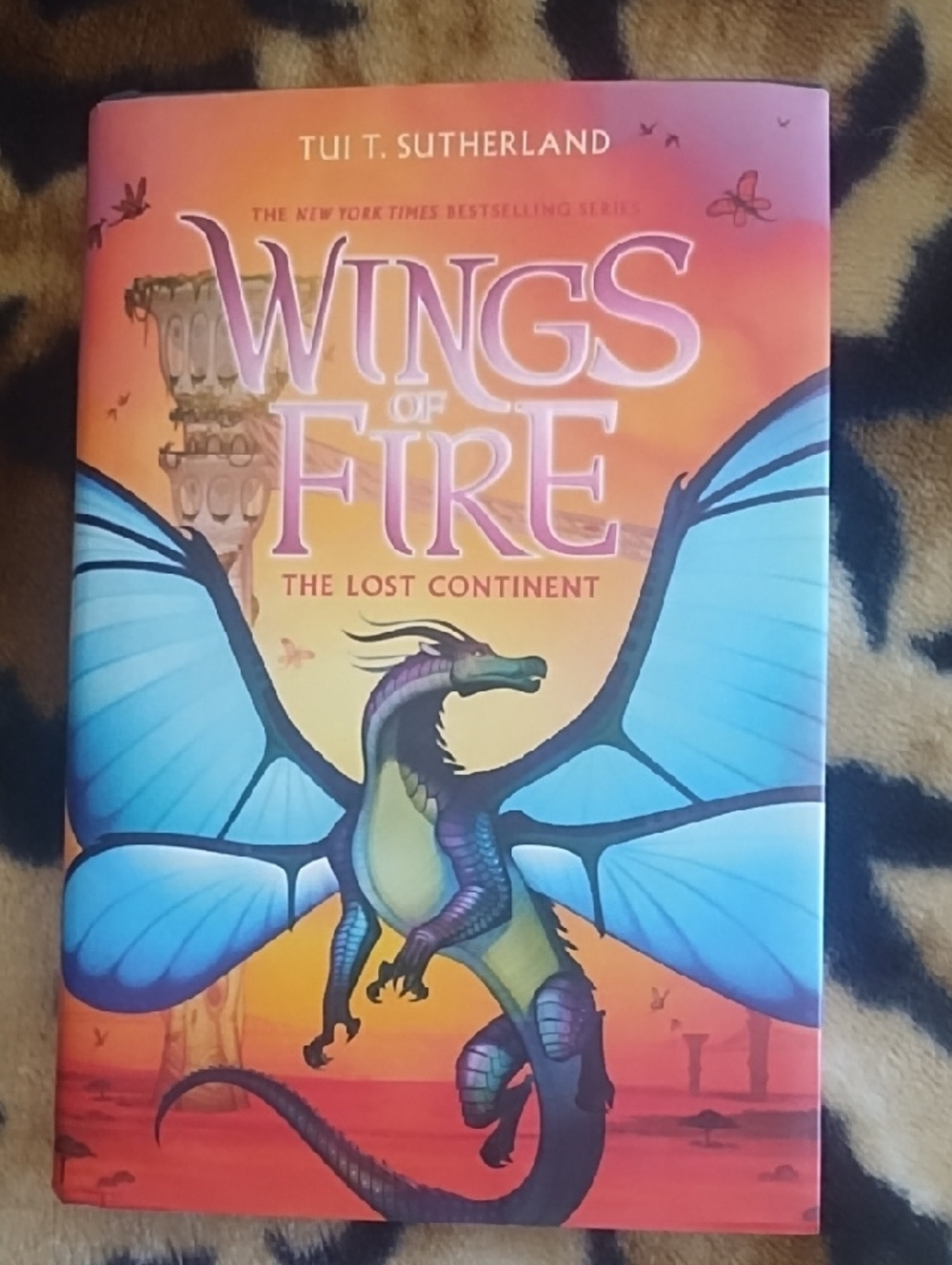 Wings of Fire: The Lost Continent - Blue Dragon Cover